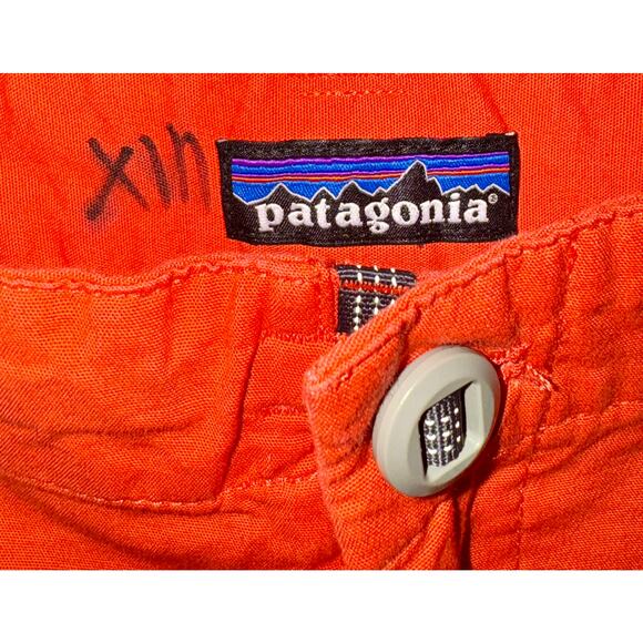 Patagonia Common Threads Orange Capri Pants Ripstop Spell Out Hiking Women's - Picture 8 of 9